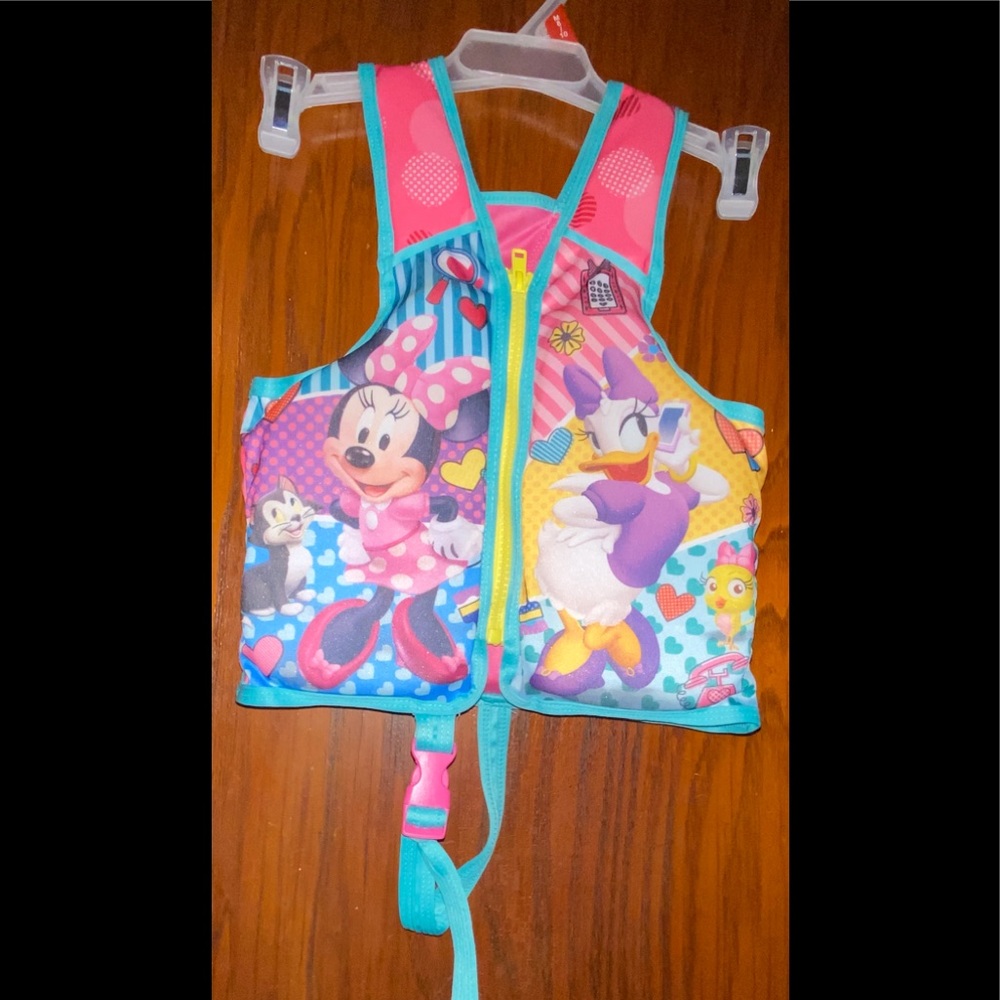 Children’s Disney Swim Vest….like new